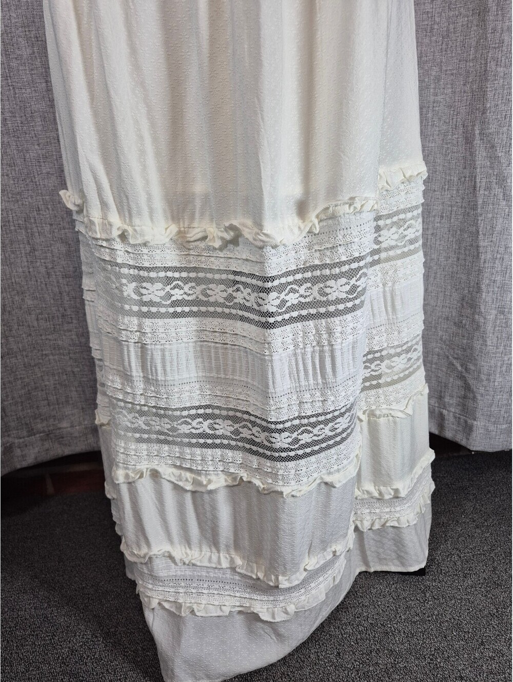 Size Large Coco + Jaimeson Ivory Smocked Lace Maxi Dress Boho Prairie - Picture 3 of 6